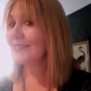 Meet your Posher, Helen